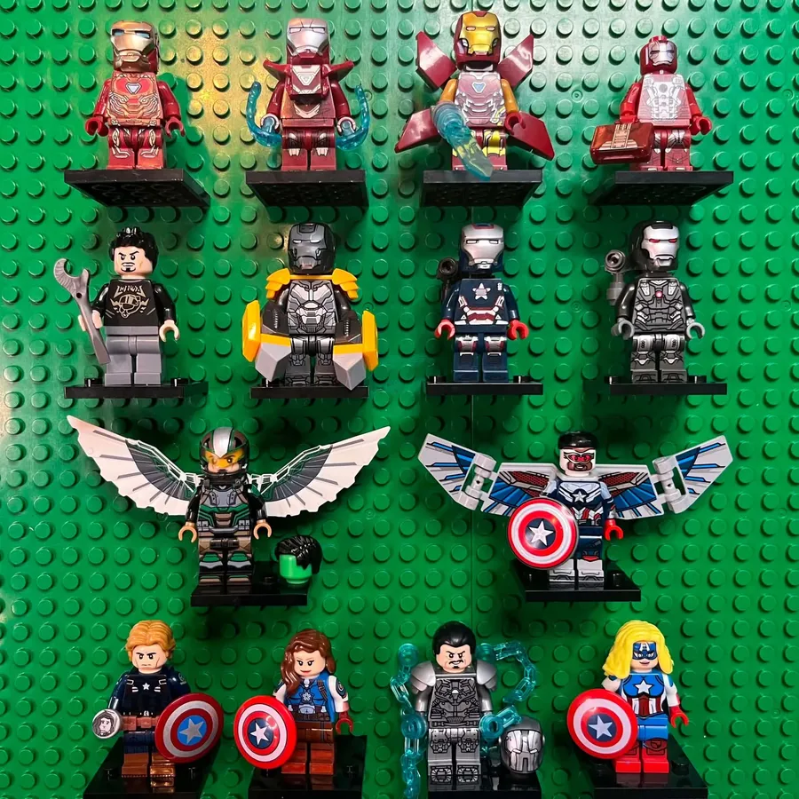 Monos de la línea Marvel